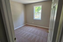 516 Wilmuth Circle  photo 4