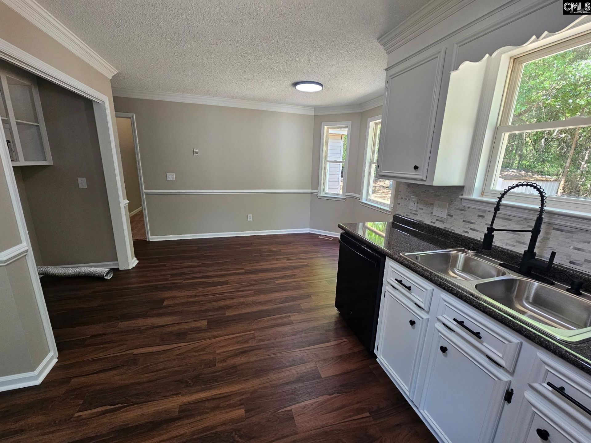 516 Wilmuth Circle  Photo 8