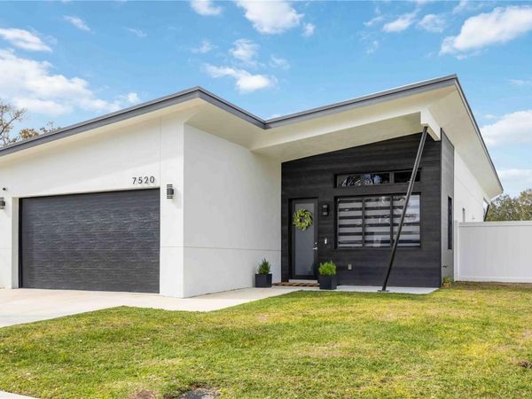 7520 N COOLIDGE AVENUE , TAMPA, FL 33614