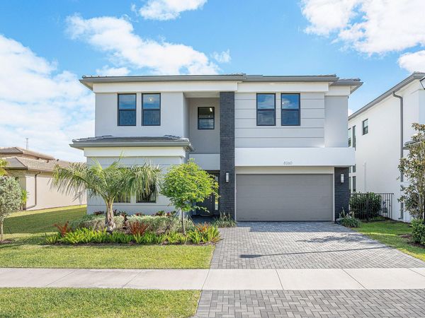 8260 Royal County Down Road, Boca Raton, FL 33434