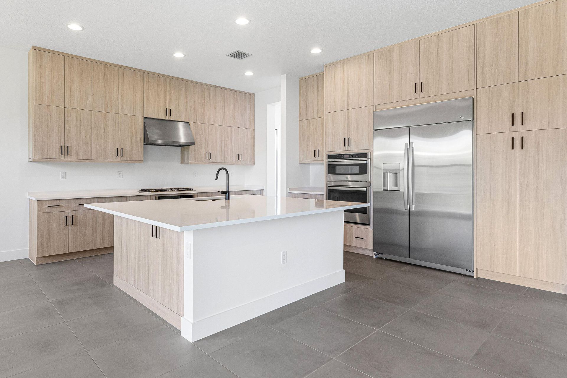 8260 Royal County Down Road, Boca Raton, FL 33434 Photo