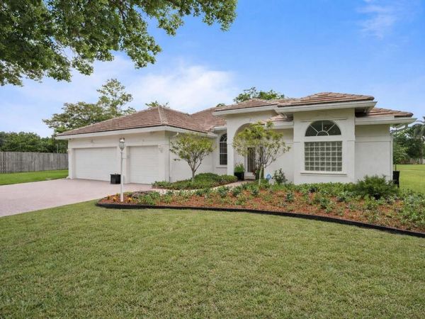 16245 Seneca Circle, Davie, FL 33331
