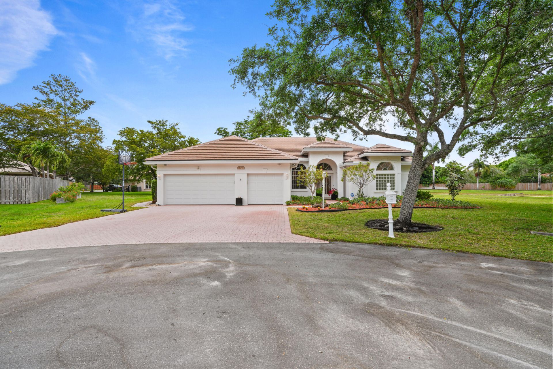 16245 Seneca Circle, Davie, FL 33331 Photo
