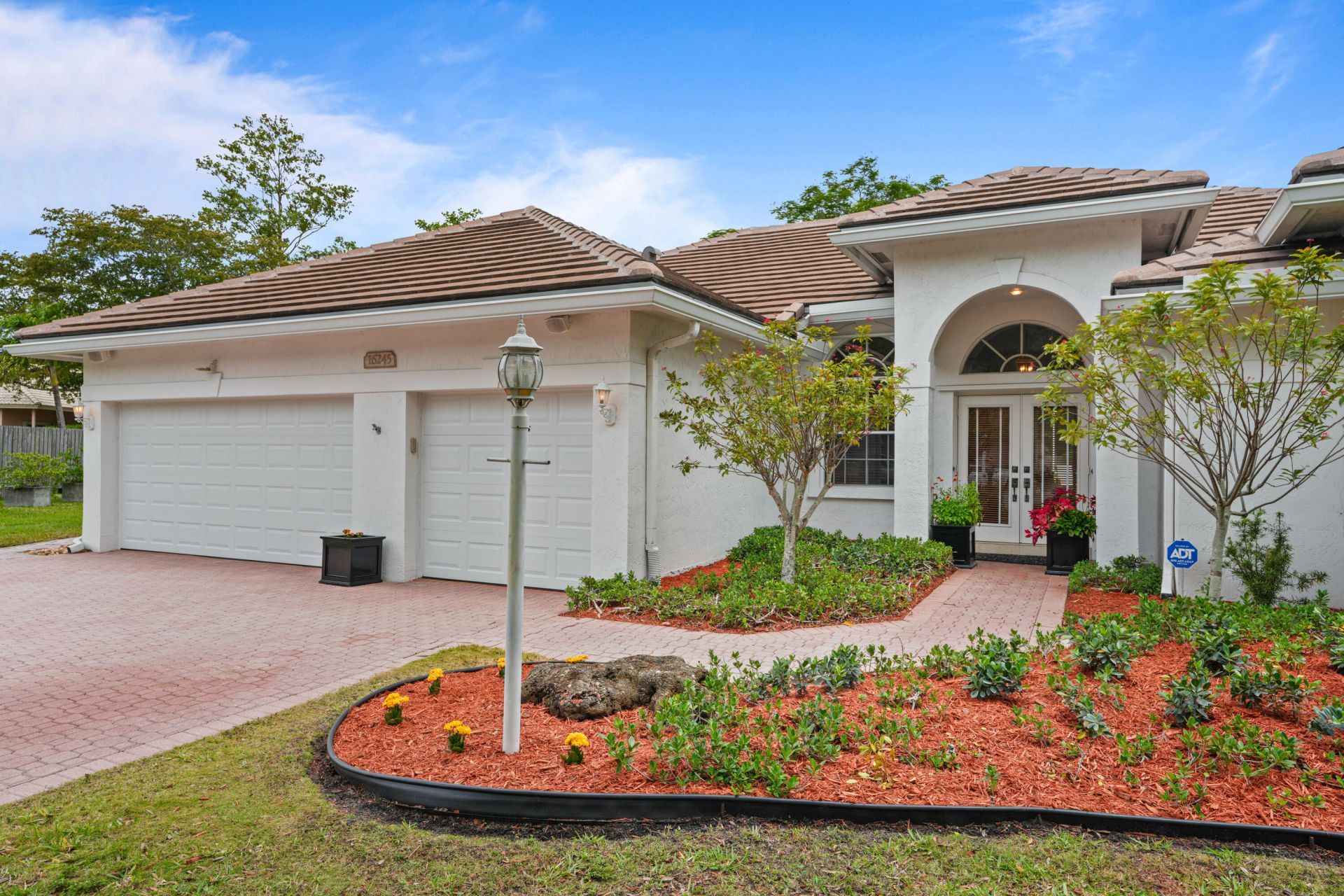 16245 Seneca Circle, Davie, FL 33331 Photo