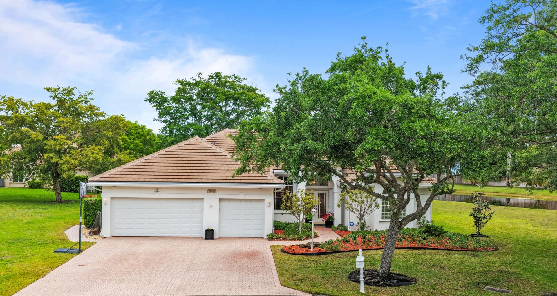 16245 Seneca Circle, Davie, FL 33331 Photo