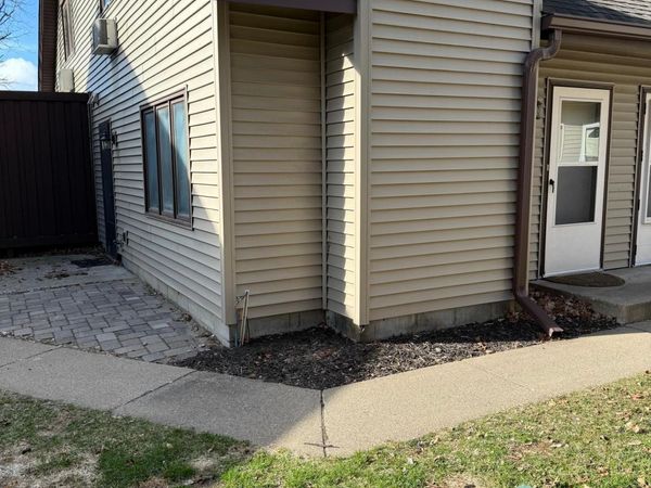 1283 Northdale Boulevard NW, Coon Rapids, MN 55448