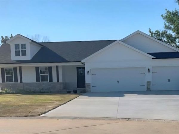 549 Austin Drive , Truesdale, MO 63380