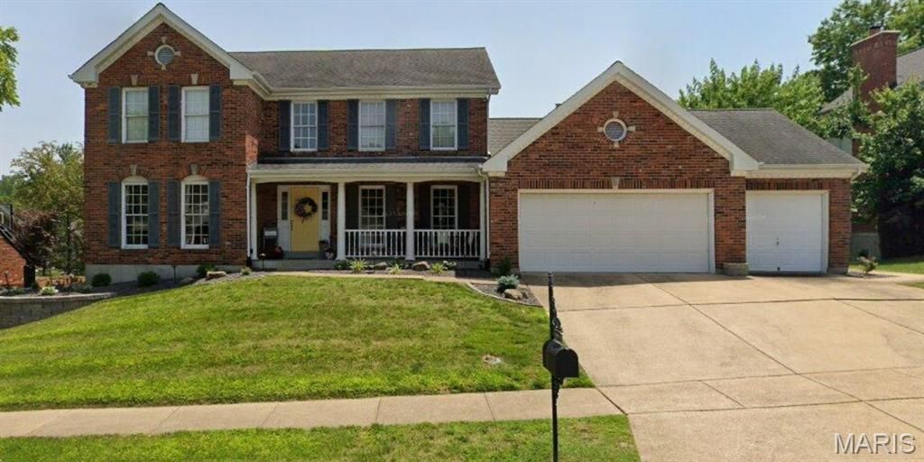 5725 Biddeford Drive, Saint Louis, MO 63128 Main Photo