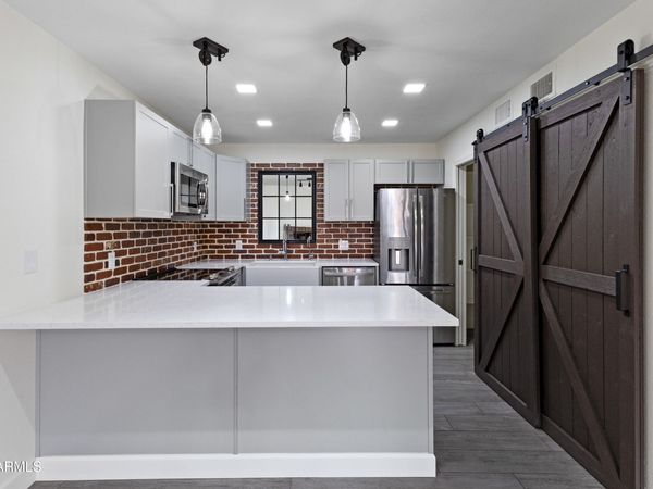 2118 E CENTER Lane, Unit 1, Tempe, AZ 85281