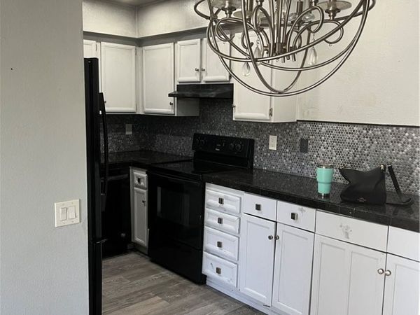 1371 Sunflower S, Palm Springs, CA 92262