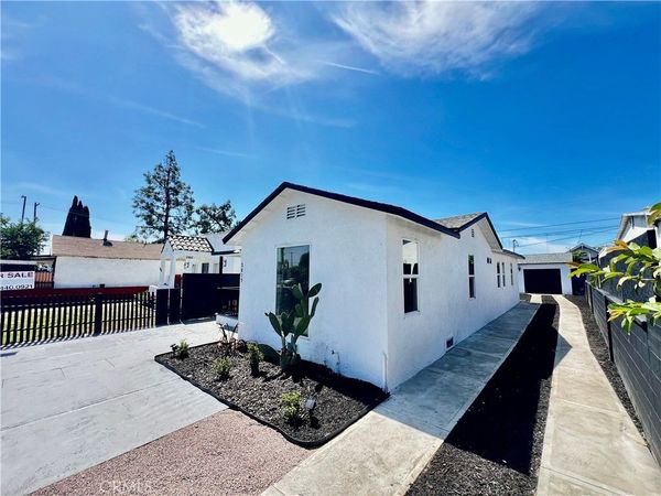 3815 Paloma, Los Angeles, CA 90011