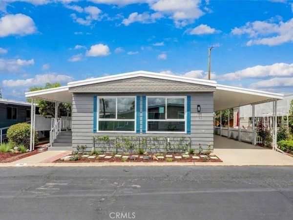 24921 Muirlands Boulevard, Unit 313, Lake Forest, CA 92630