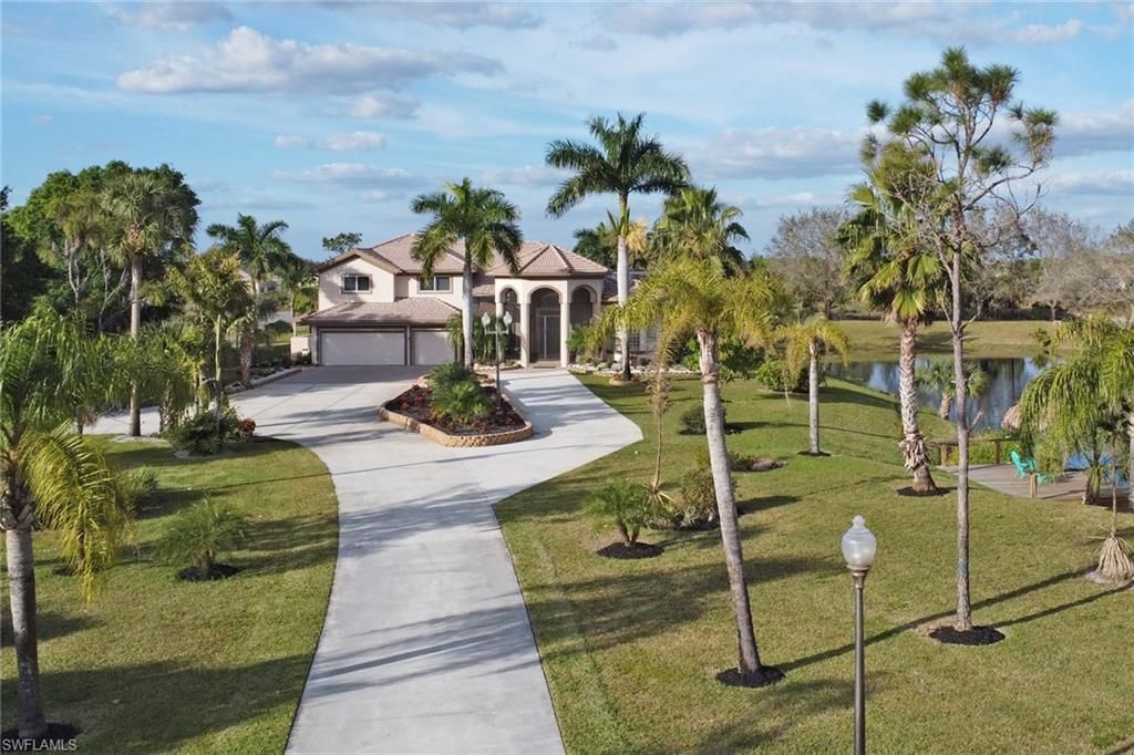 3885 52nd Ave Ne, Naples, FL 34120 Photo