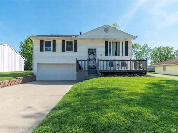 558 Bowser Drive, Bethel Twp, OH 45344