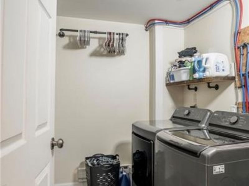 558 Bowser Drive, Bethel Township, OH 45344 Photo 18