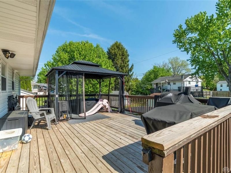 558 Bowser Drive, Bethel Township, OH 45344 Photo 20