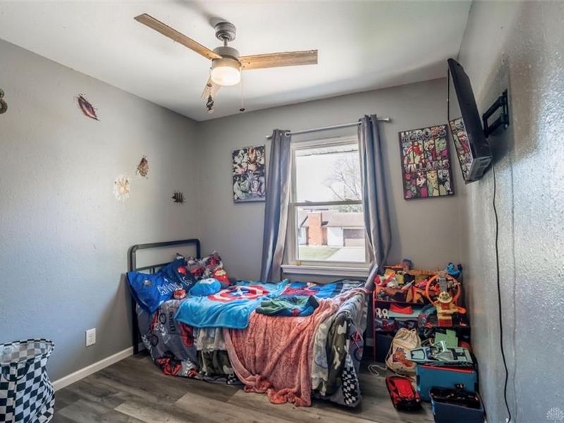 558 Bowser Drive, Bethel Township, OH 45344 Photo 8