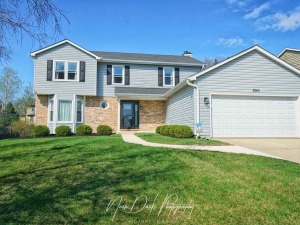 3240 Midlane Drive , Wadsworth, IL 60083