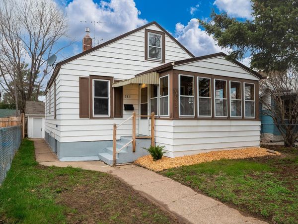 583 Pascal Street N, Saint Paul, MN 55104