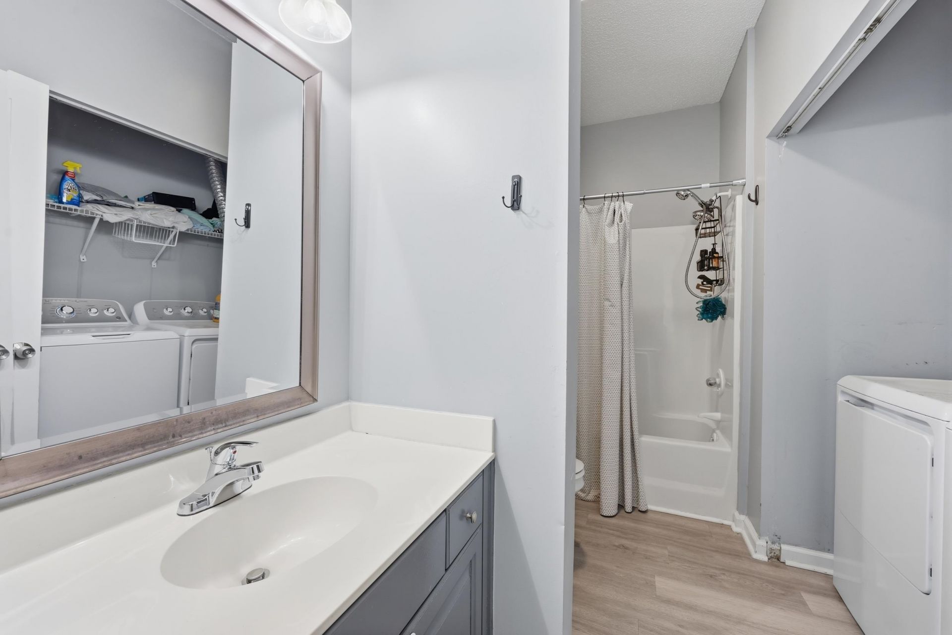 1101 Sweetwater Blvd.  Photo 10