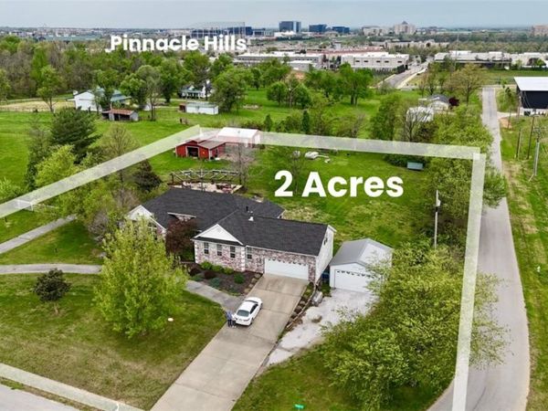 2120 30th Street , Rogers, AR 72758