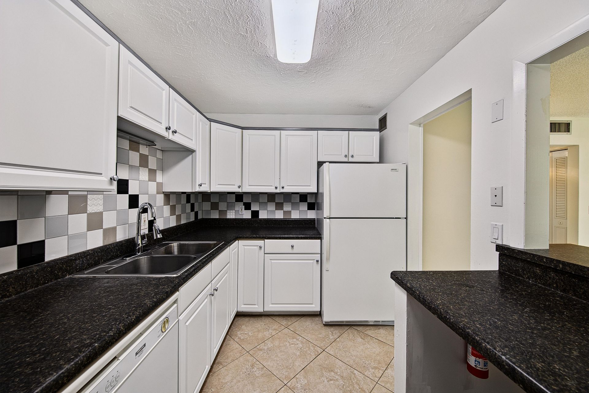 3004 NW 69th Court, Unit 1d, Fort Lauderdale, FL 33309 Photo