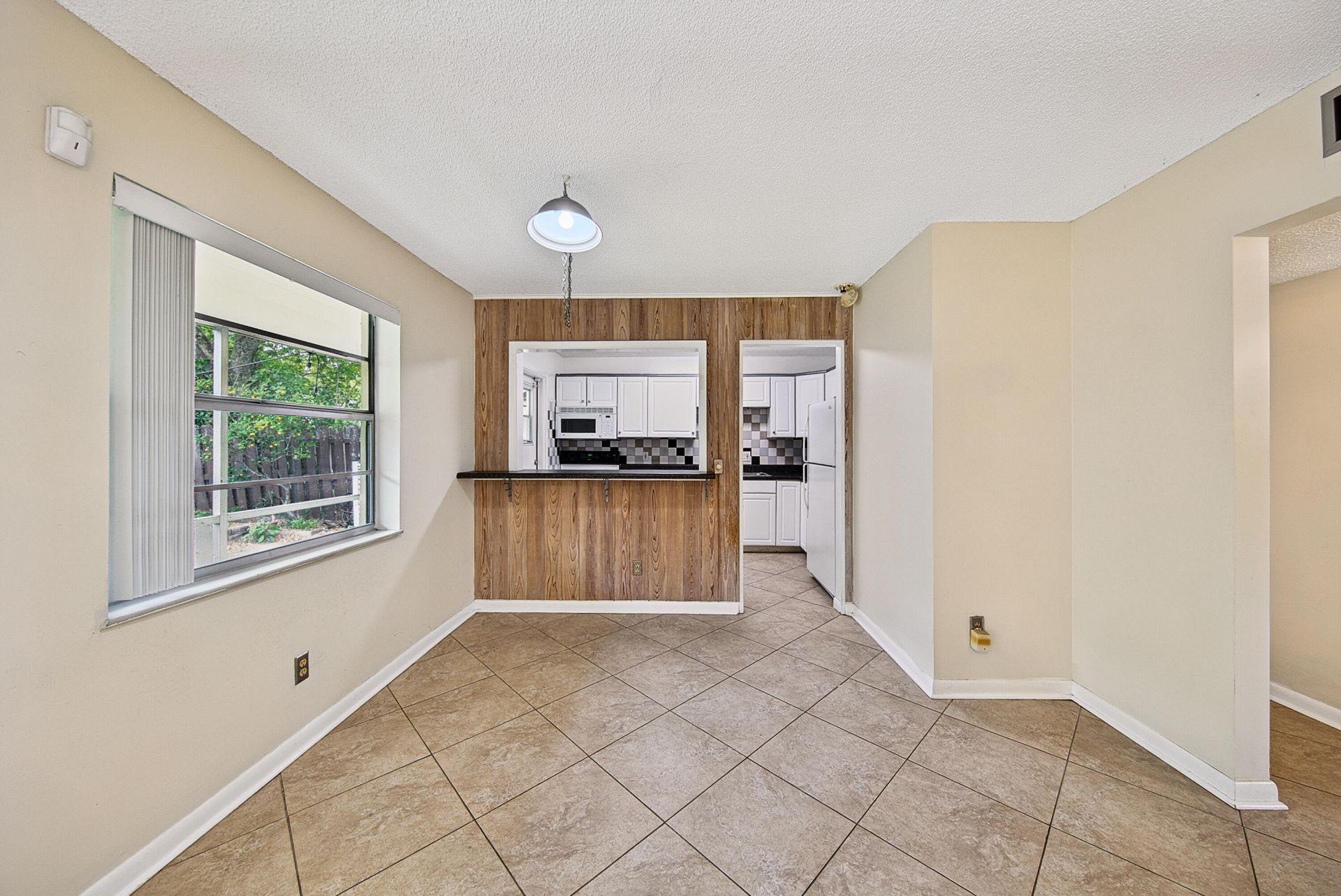 3004 NW 69th Court, Unit 1d, Fort Lauderdale, FL 33309 Photo