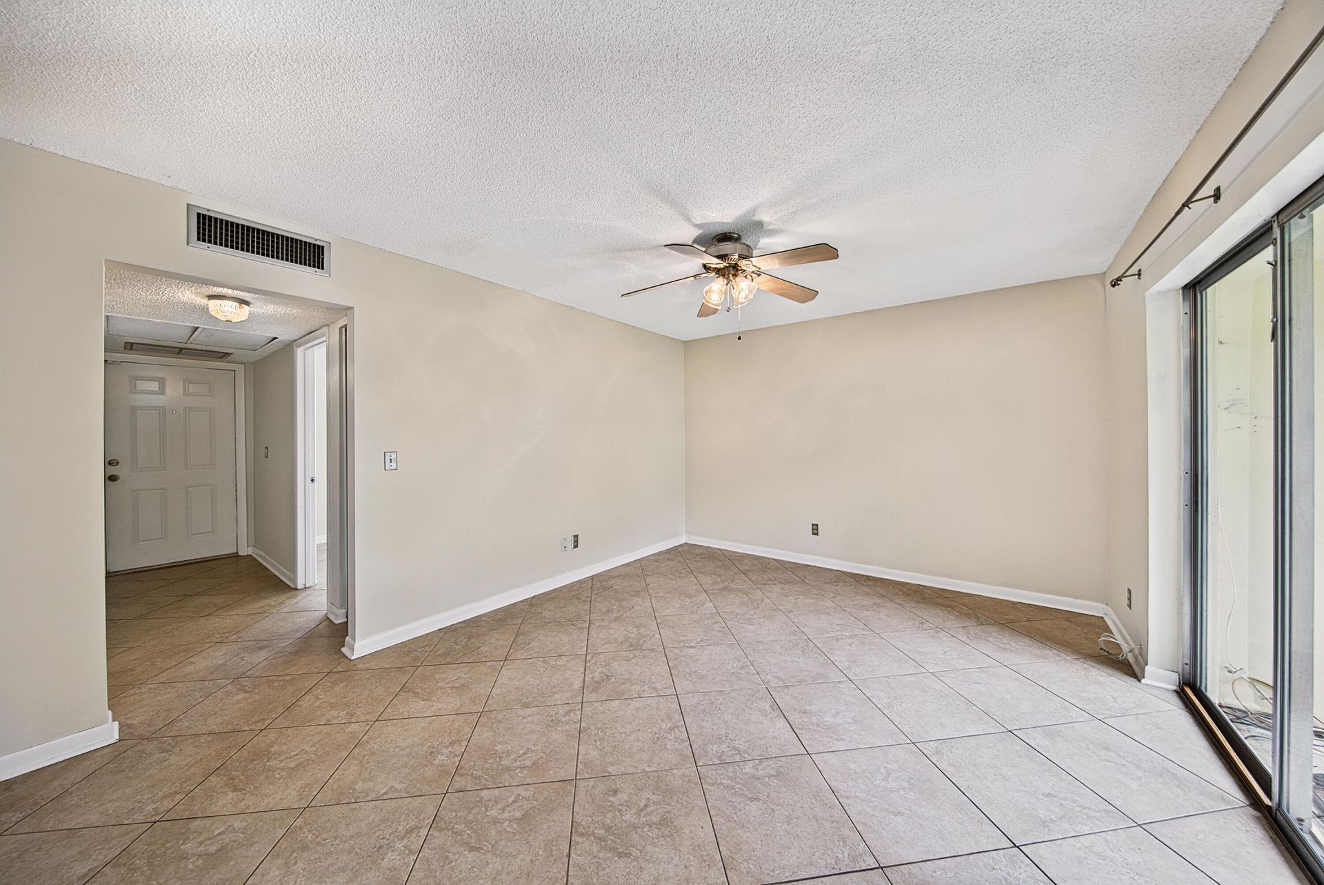 3004 NW 69th Court, Unit 1d, Fort Lauderdale, FL 33309 Photo