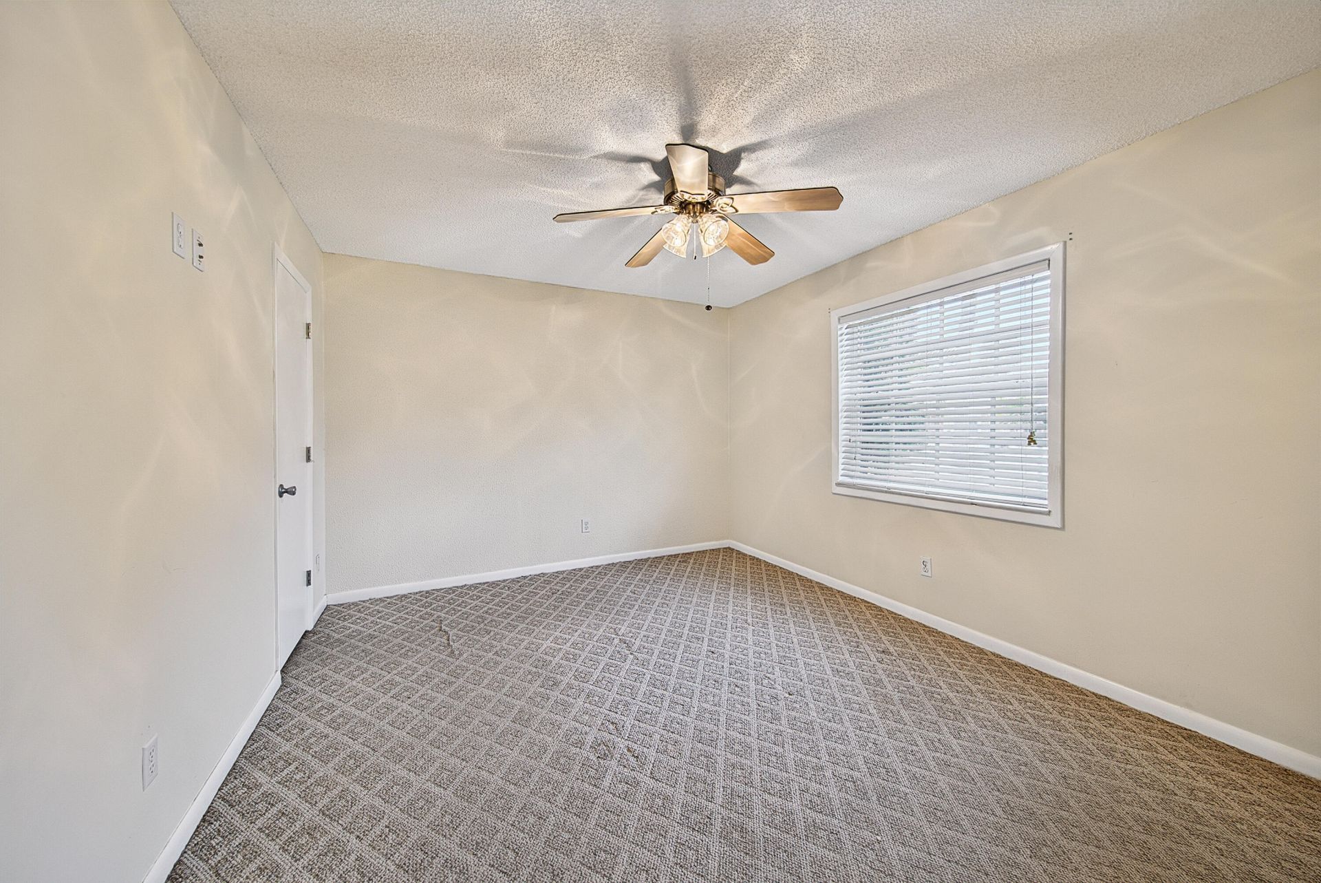 3004 NW 69th Court, Unit 1d, Fort Lauderdale, FL 33309 Photo