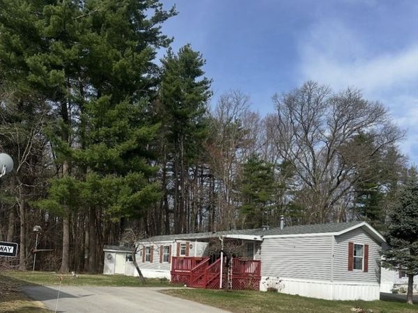 8 2nd Ave,, Merrimac, MA 01860