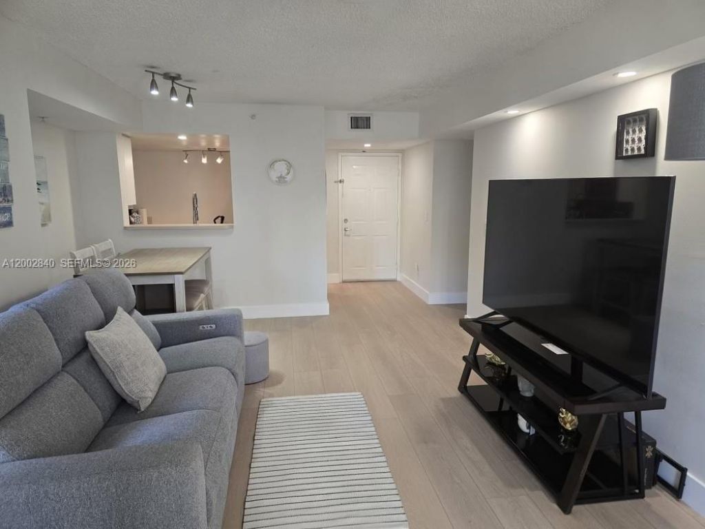 520 SE 5th Ave , Unit 1213, Fort Lauderdale, FL 33301 Photo