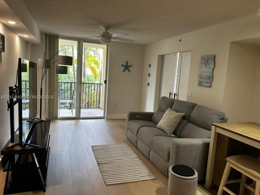520 SE 5th Ave , Unit 1213, Fort Lauderdale, FL 33301 Photo