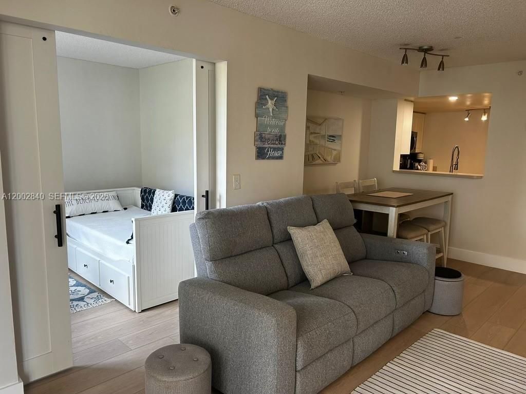 520 SE 5th Ave , Unit 1213, Fort Lauderdale, FL 33301 Photo