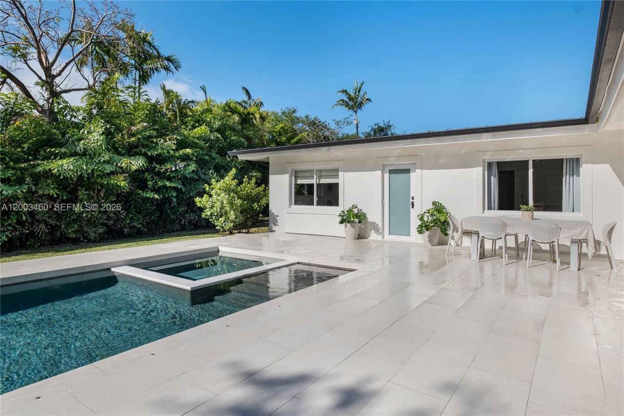 10235 SW 58th Ct , Pinecrest, FL 33156 Photo