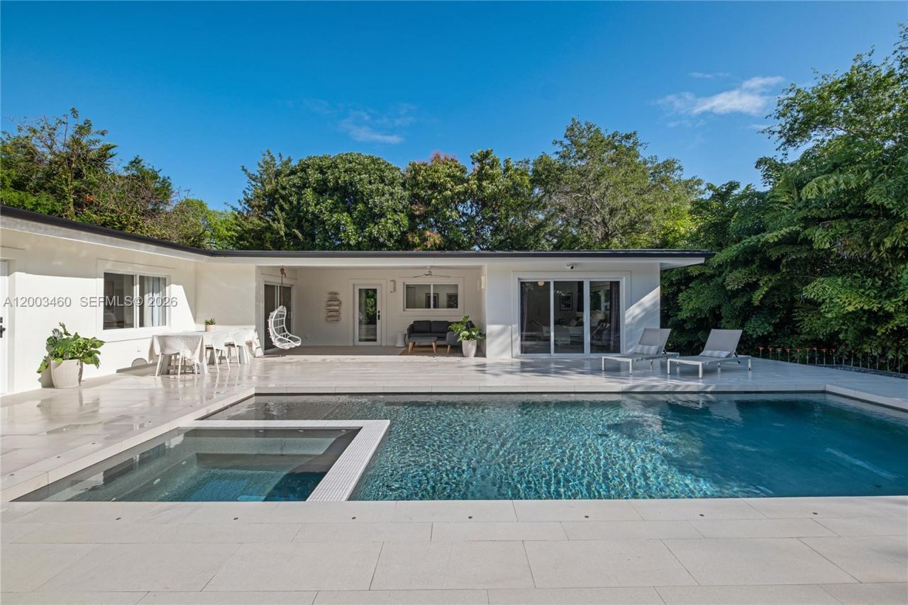 10235 SW 58th Ct , Pinecrest, FL 33156 Photo