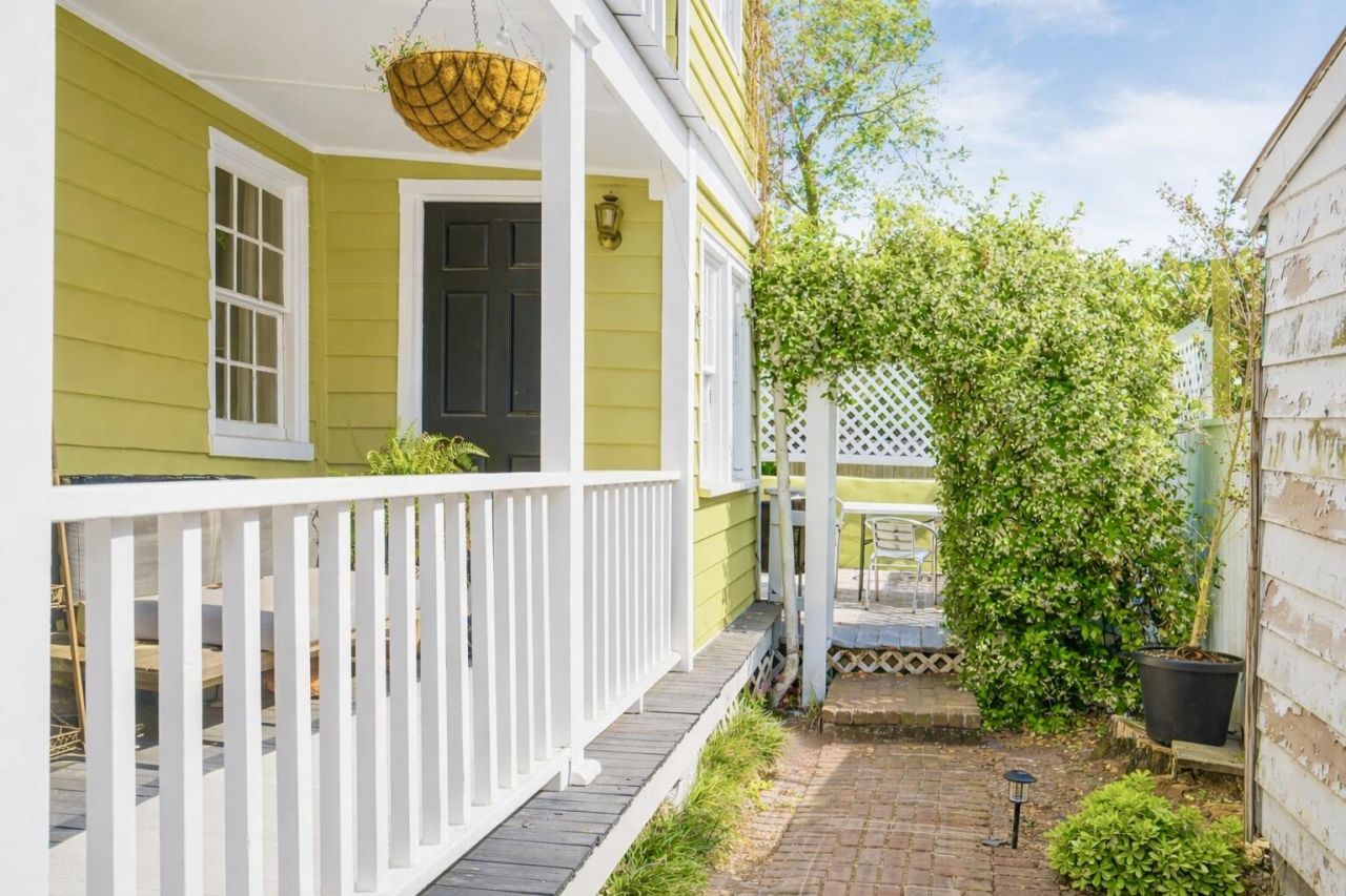 51 Radcliffe Street Photo 4