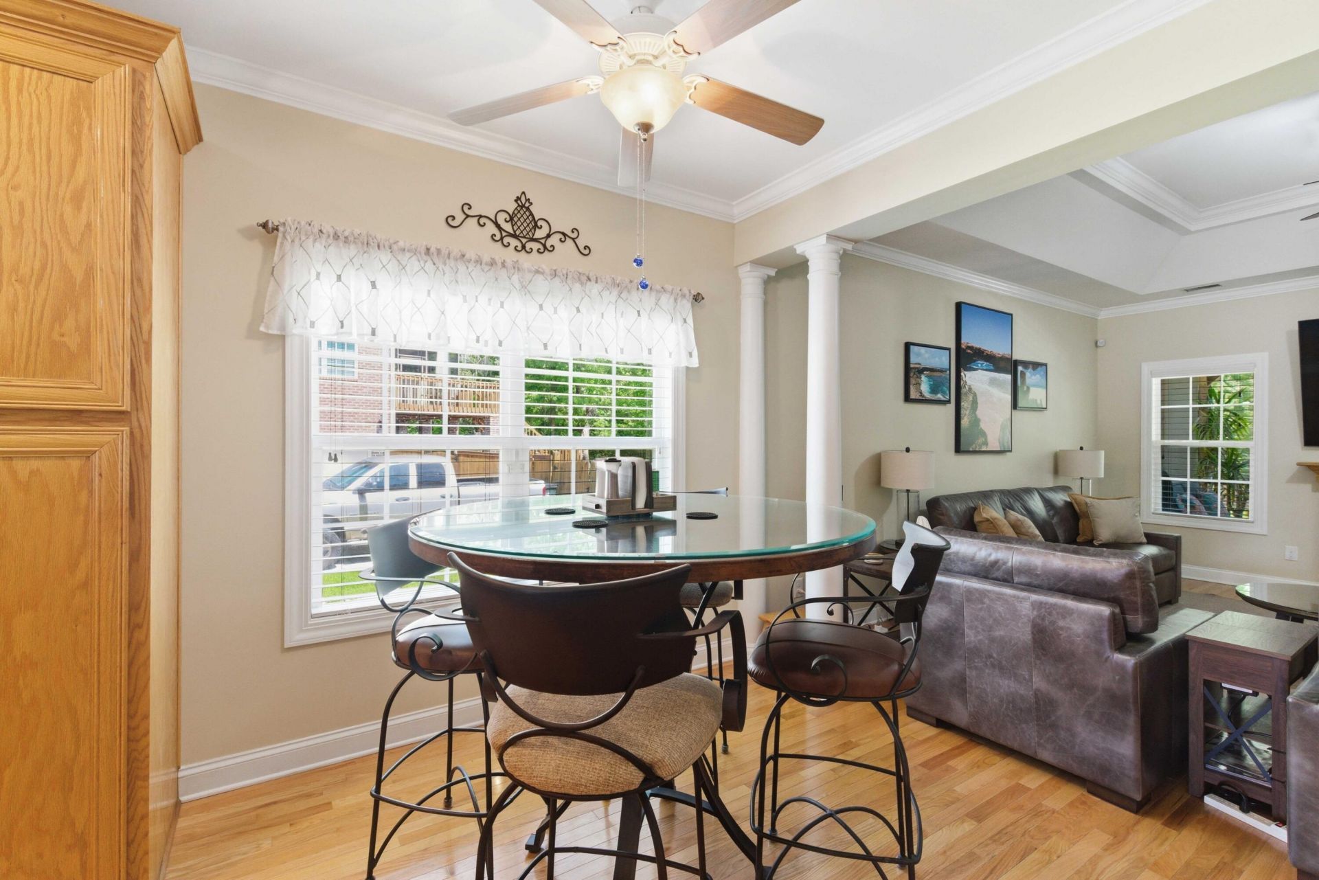 5547 Crescent View Drive Photo 23