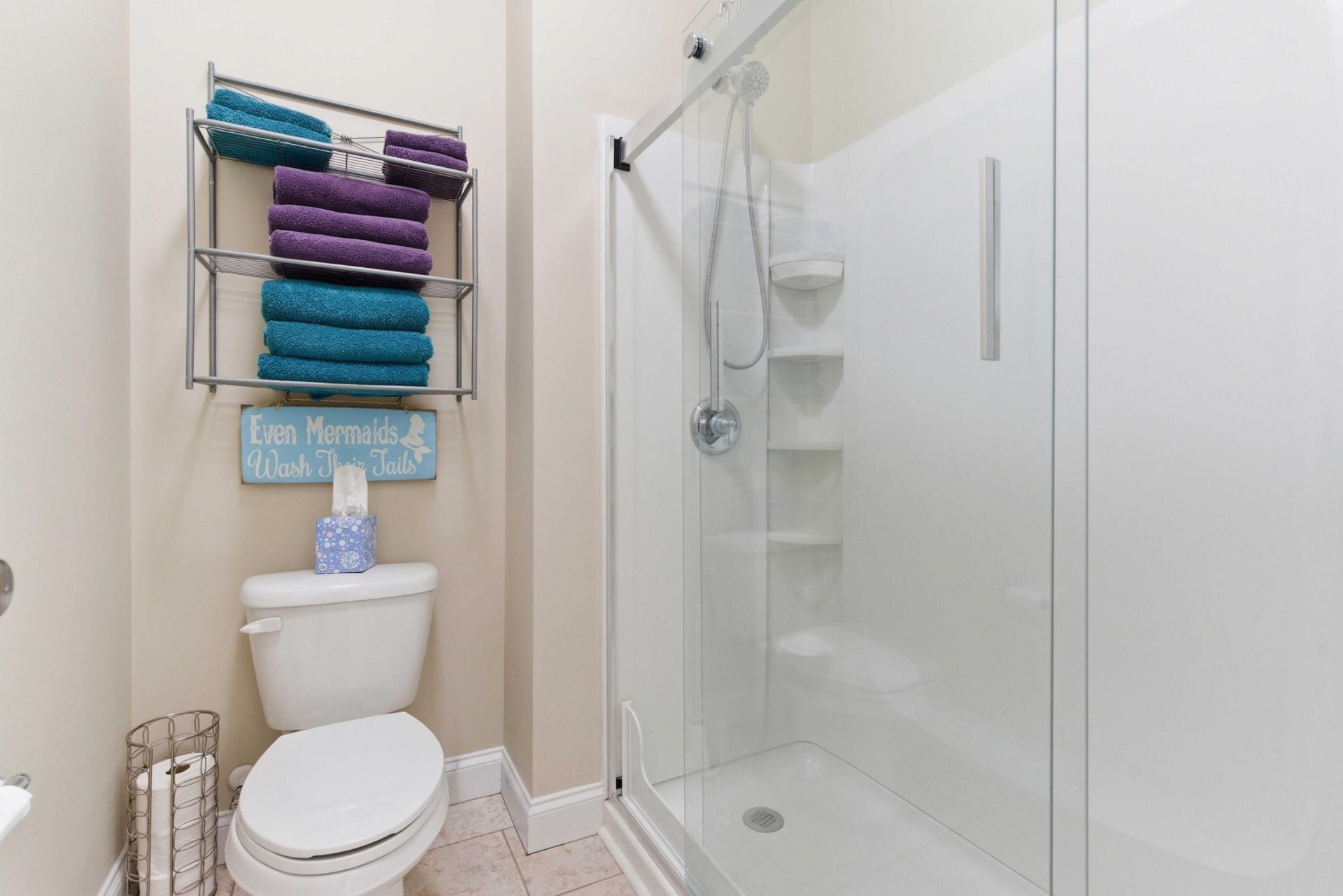 5547 Crescent View Drive Photo 48