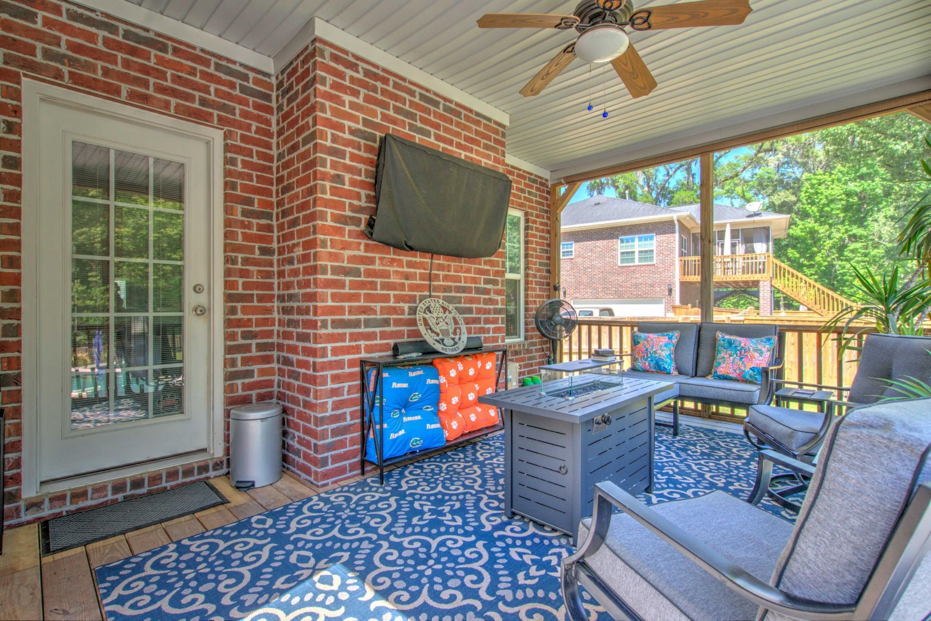 5547 Crescent View Drive Photo 50