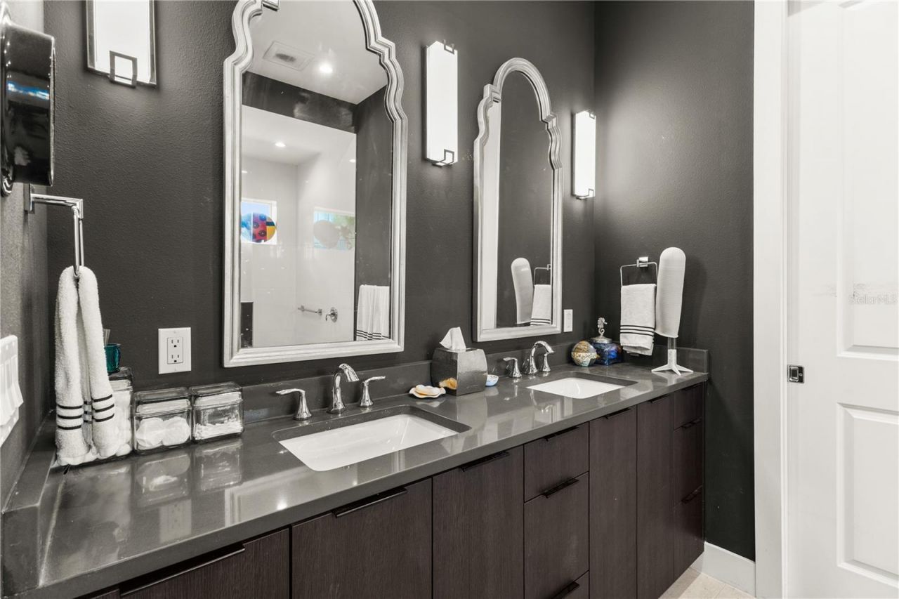 1755 7th Street, Sarasota, FL 34236 Photo