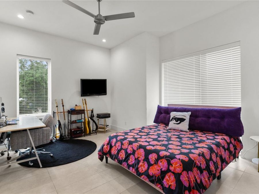Property Image 44