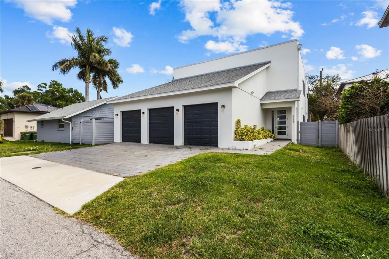 1755 7th Street, Sarasota, FL 34236 Photo