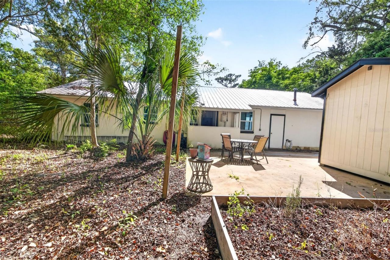 1006 NE 12th Avenue, Gainesville, FL 32601 Photo