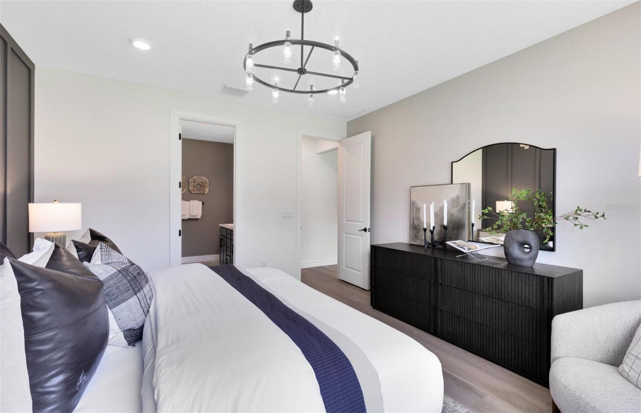 9927 Leafy Oak Street , Orlando, FL 32829 Photo