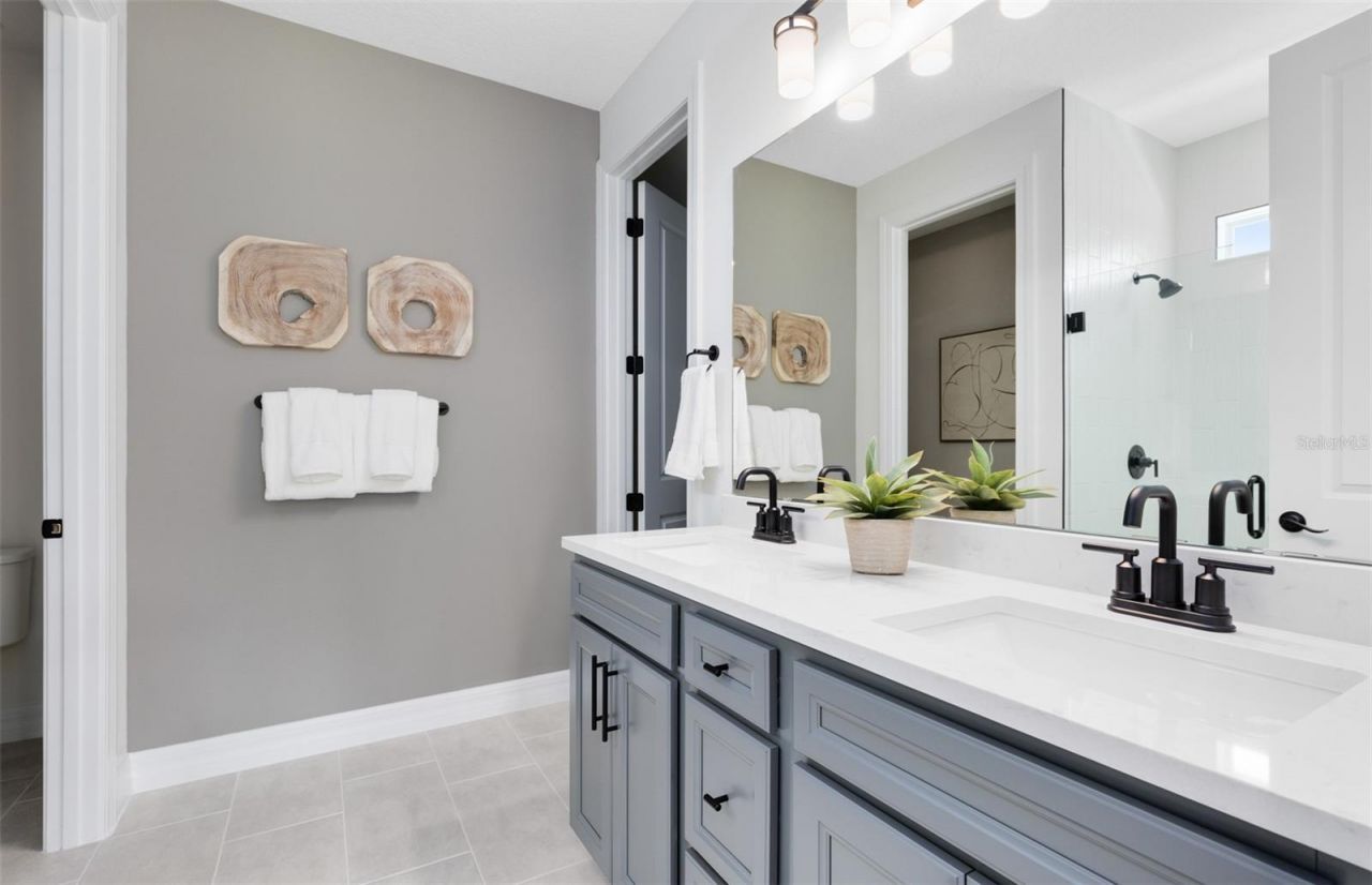 9927 Leafy Oak Street , Orlando, FL 32829 Photo