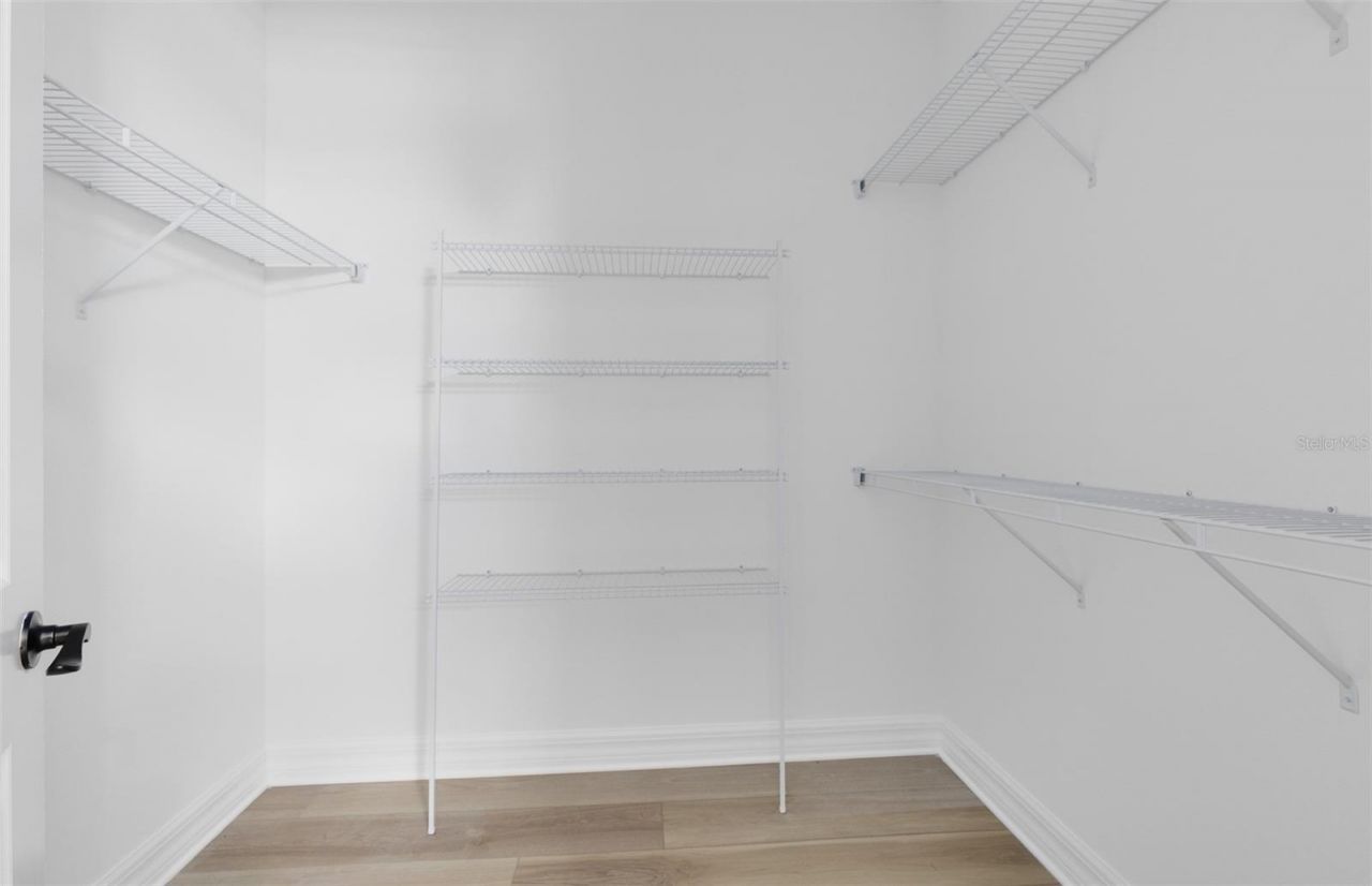 9927 Leafy Oak Street , Orlando, FL 32829 Photo