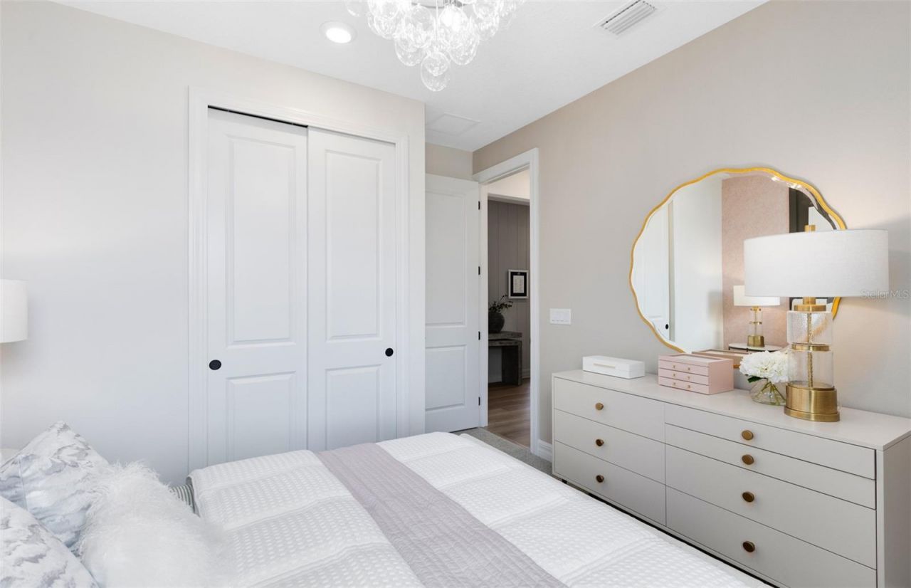 9927 Leafy Oak Street , Orlando, FL 32829 Photo