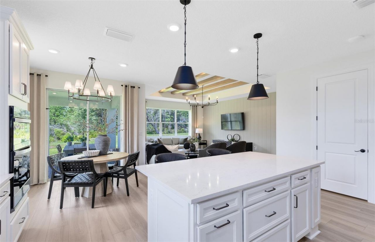 9927 Leafy Oak Street , Orlando, FL 32829 Photo