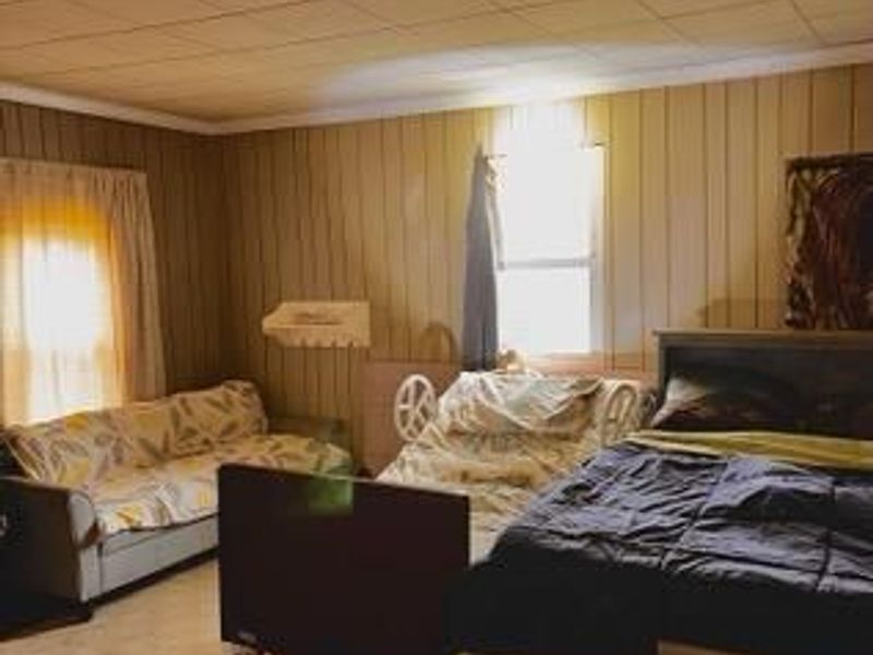 15711 Main Street SE, Brownsville, OH 43721 Photo 13