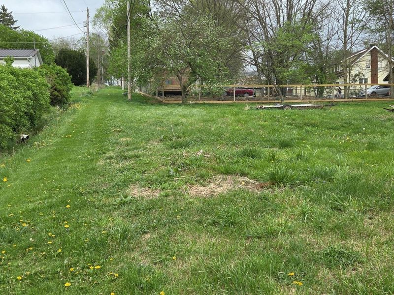 15711 Main Street SE, Brownsville, OH 43721 Photo 4